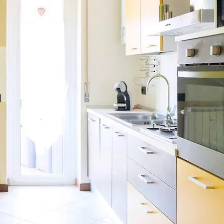 Blue - Cozy In Center Arona