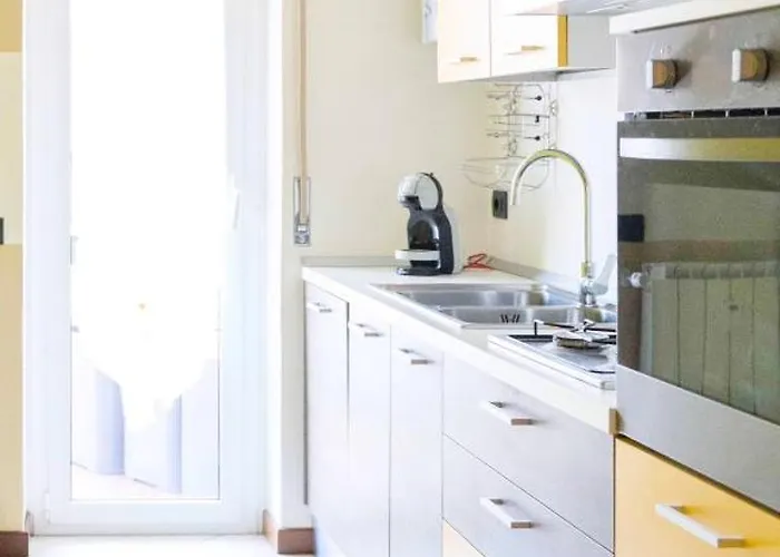 Blue - Cozy In Center アローナ